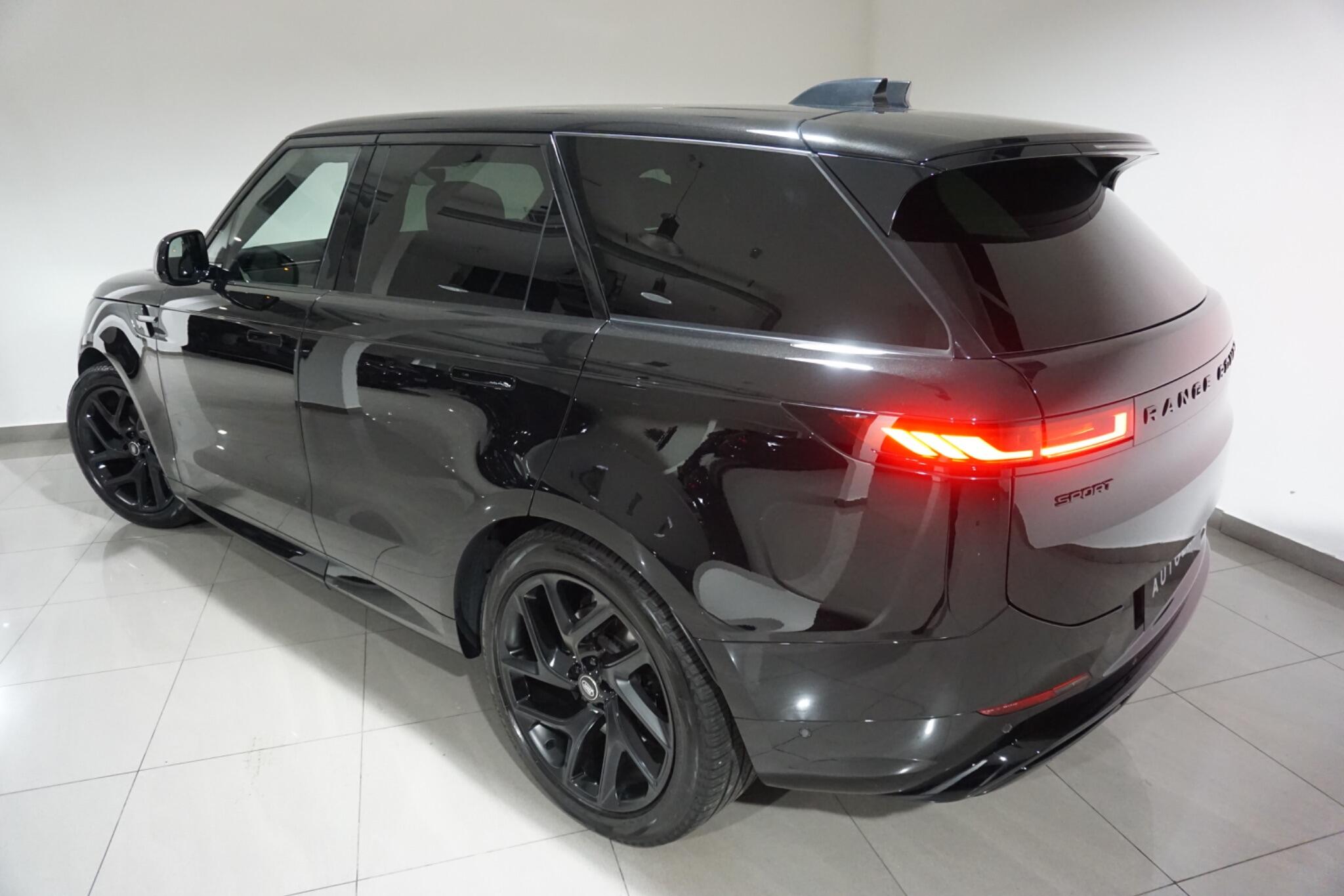 Land Rover Range Rover Sport 3.0 D300 MHEV Dynamic SE Auto 4WD Euro 6 (s/s) 5dr